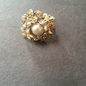 Flower ring